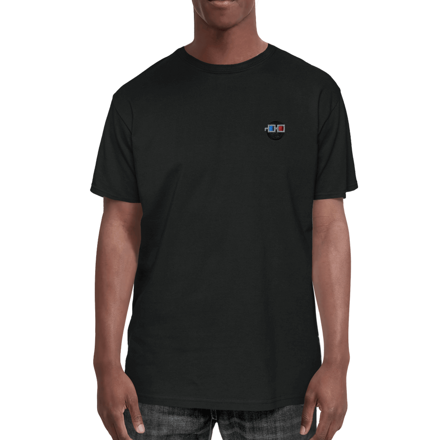 x NOUN PUNKS MINIMALIST 3D NOGGLE TEE